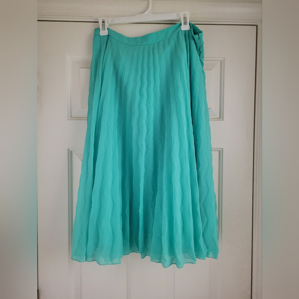 Asos mint green pleated skirt